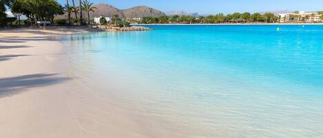 Playa en los alrededores