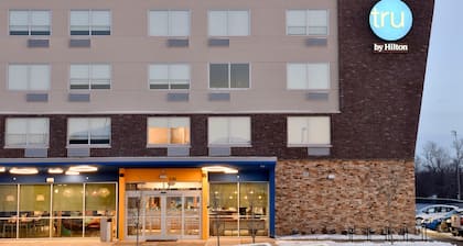 Tru by Hilton Lawrence