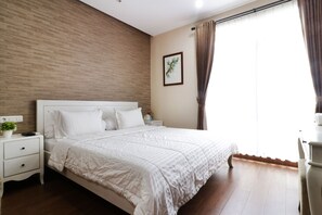 Suite 1st Floor | Desk, free WiFi, bed sheets - Jayagiri Guesthouse By Belgareti (Lembang)
