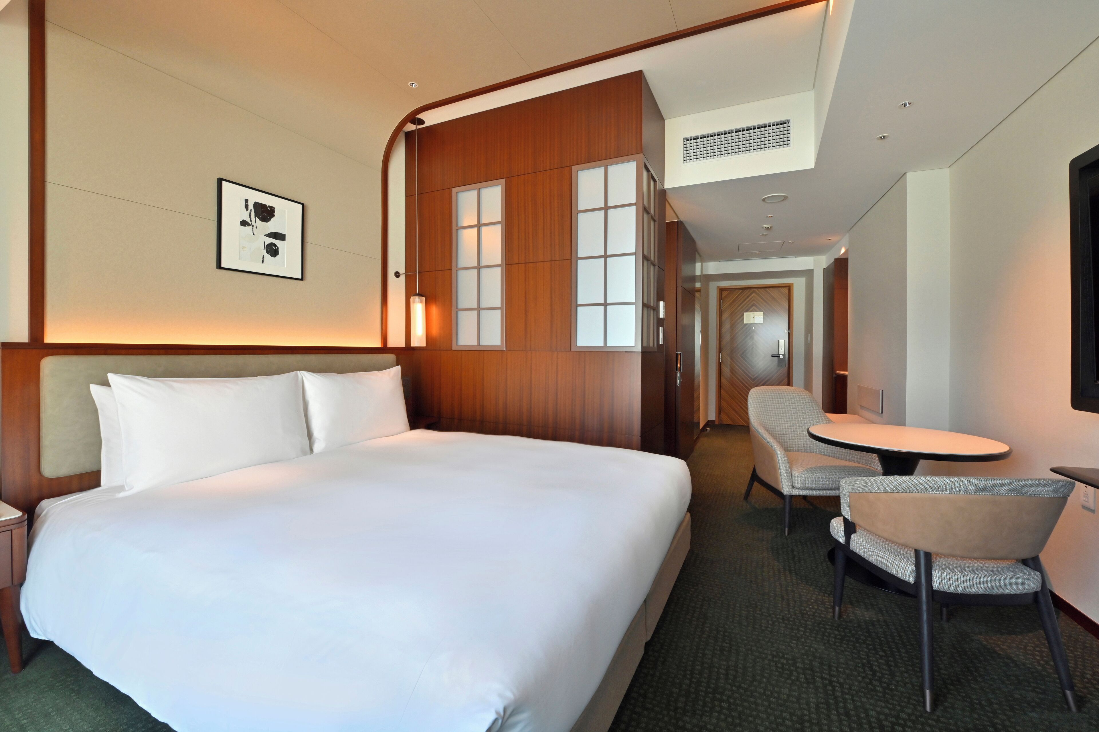 moderate king room non smoking | 1 bedroom, in-room safe, laptop workspace, free wifi