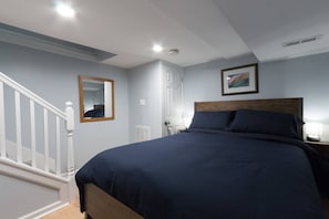 2 habitaciones, tabla de planchar con plancha, wifi y ropa de cama