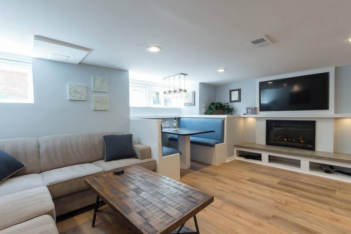 TV, fireplace, video game console, Netflix