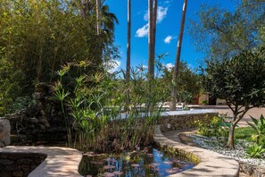 Property grounds - VILLA CAN FITA- Charming private villa with pool, free fast WIFI and air conditioning. Close to the city of Ibiza. (Ibiza)