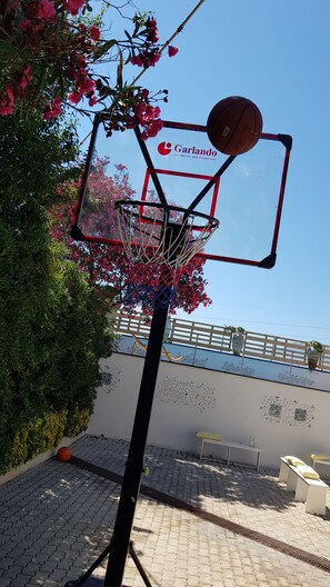 Sportplatz
