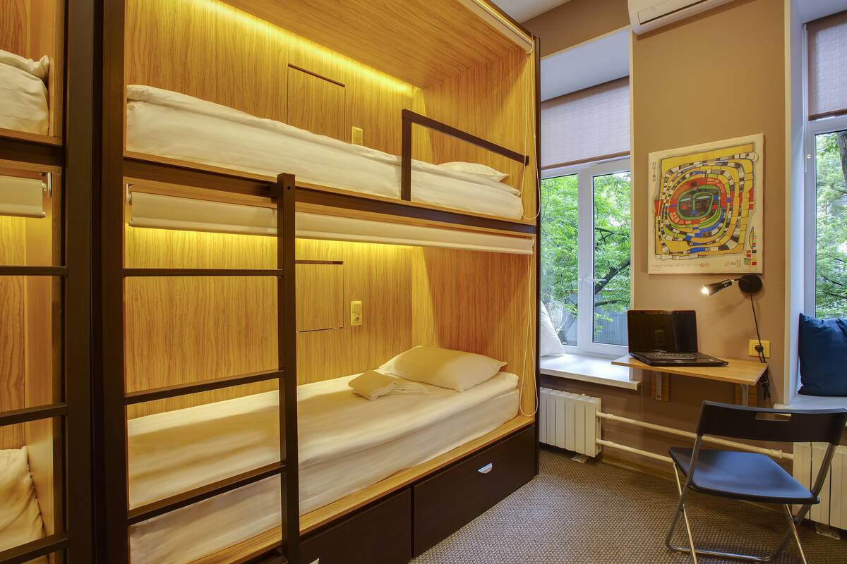 1 bedroom, premium bedding, in-room safe, desk