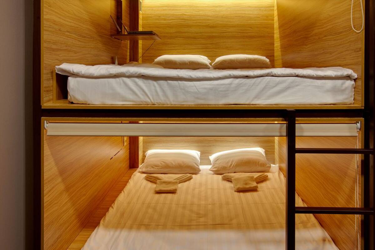 Double Capsule Bed in Mixed Dormitory Room