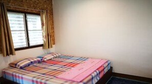 Standard Double Room | Free WiFi