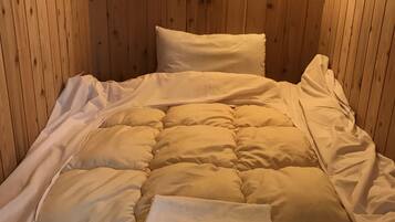 Shared Dormitory, Mixed Dorm | In-room safe, free WiFi