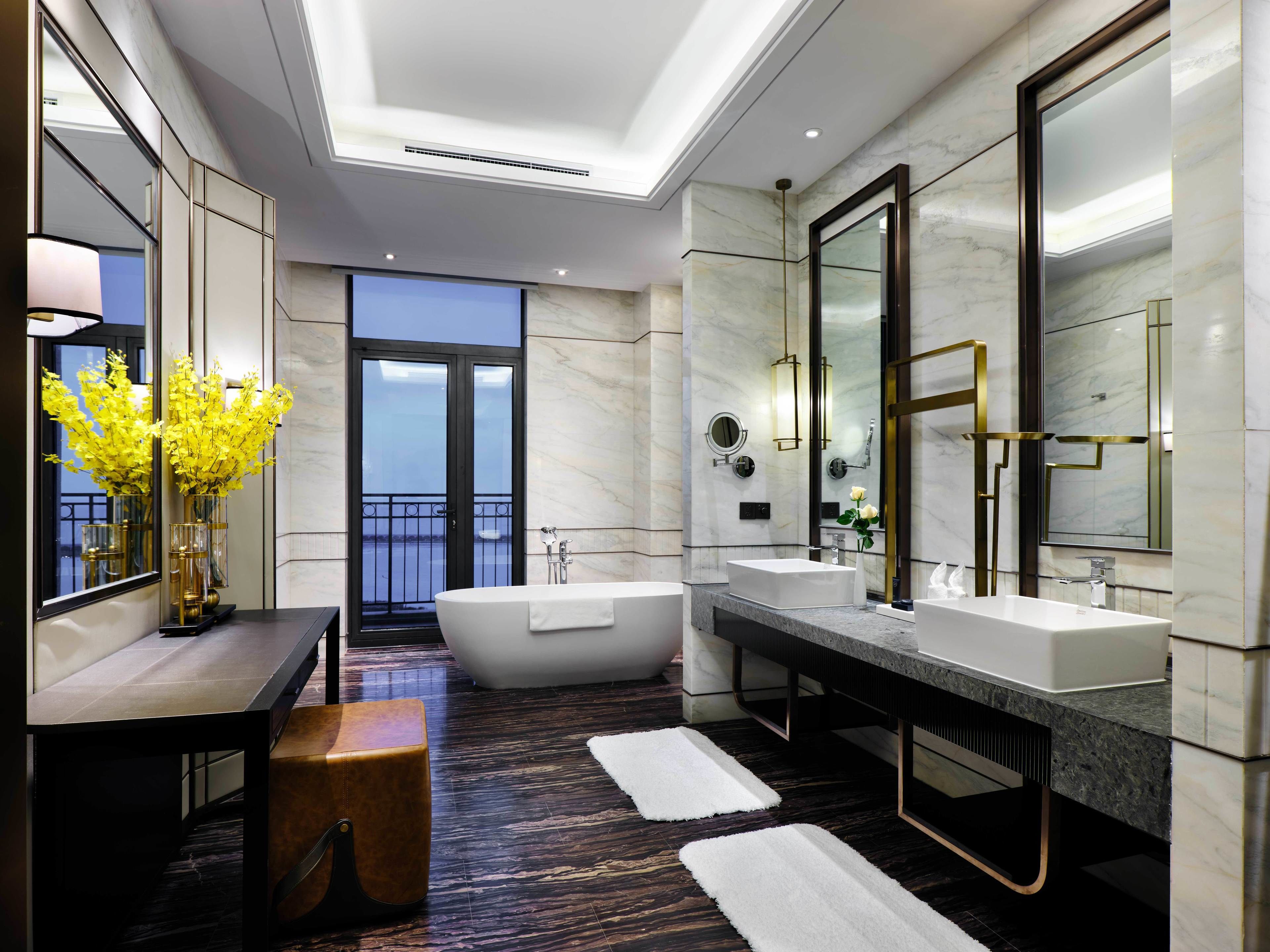 presidential suite | bathroom | separate bathtub and shower, hair dryer, bathrobes, slippers