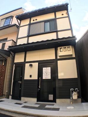 住宿正面