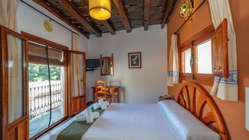 Doppelzimmer, 1 Doppelbett, Balkon, Bergblick