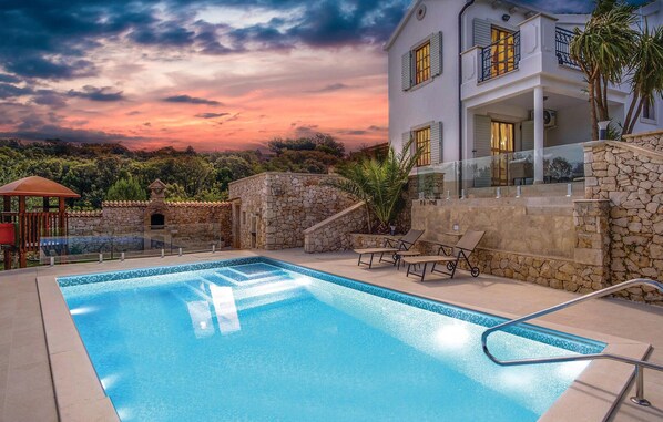 Outdoor pool - Pet friendly home in Sveti Jakov (Sveti Jakov)