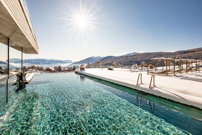 SONNENBERG | Panorama Dolomites Wellbeing