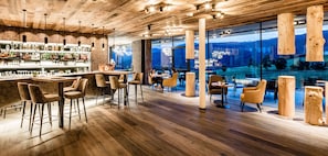 Bar (on property) - SONNENBERG | Panorama Dolomites Wellbeing (Rio di Pusteria)