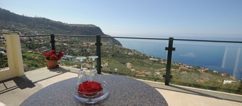 60 sqm apartment with 2 bedrooms and fantastic sea views