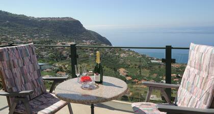 60 sqm apartment with 2 bedrooms and fantastic sea views