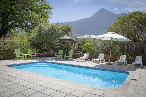 Outdoor pool, pool loungers