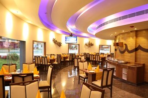 Restaurant - Kanva Star Resorts (Bengaluru)