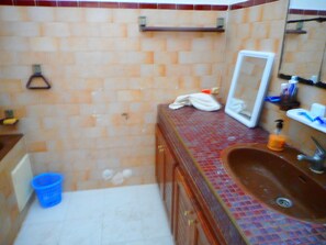 Appartamento | Angolo cottura privato | Frigorifero, microonde, forno, piano cottura