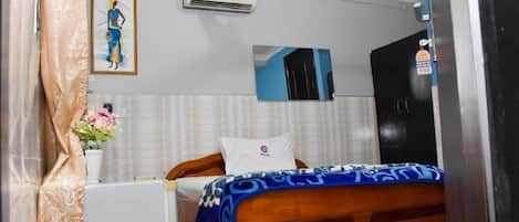 Standard Double Room, 1 Double Bed | Desk, blackout drapes, free WiFi, bed sheets