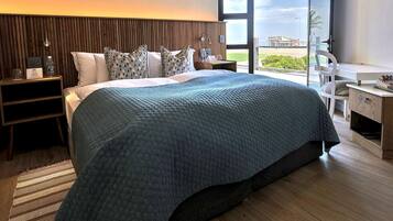 Twin Room (Partial Sea Facing) | In-room safe, desk, free WiFi, bed sheets