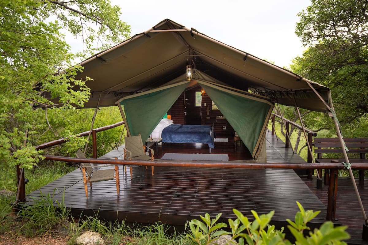 Classic Tent, Valley View | Premium bedding, in-room safe, soundproofing, bed sheets