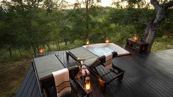 Tent, Mountain View | Teres/patio