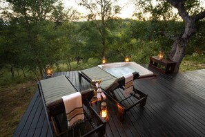 Luxury Tent | Terrace/patio