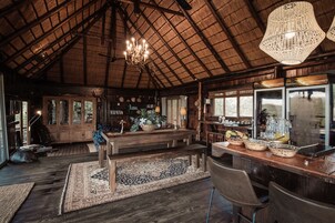 包含每日全套早餐