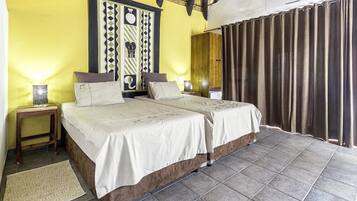 Dubbelrum | 1 sovrum, vÀrdeförvaringsskÄp pÄ rummet, gratis wi-fi och sÀngklÀder