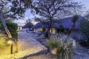 Property grounds - Trans Kalahari Inn (Windhoek)