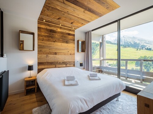 Appartement 4★, 8 pers, sauna, 3 ch, balcon sud, vue La Clusaz
