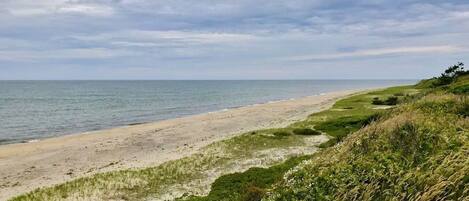 كراسي للتشمس، مناشف للشاطئ