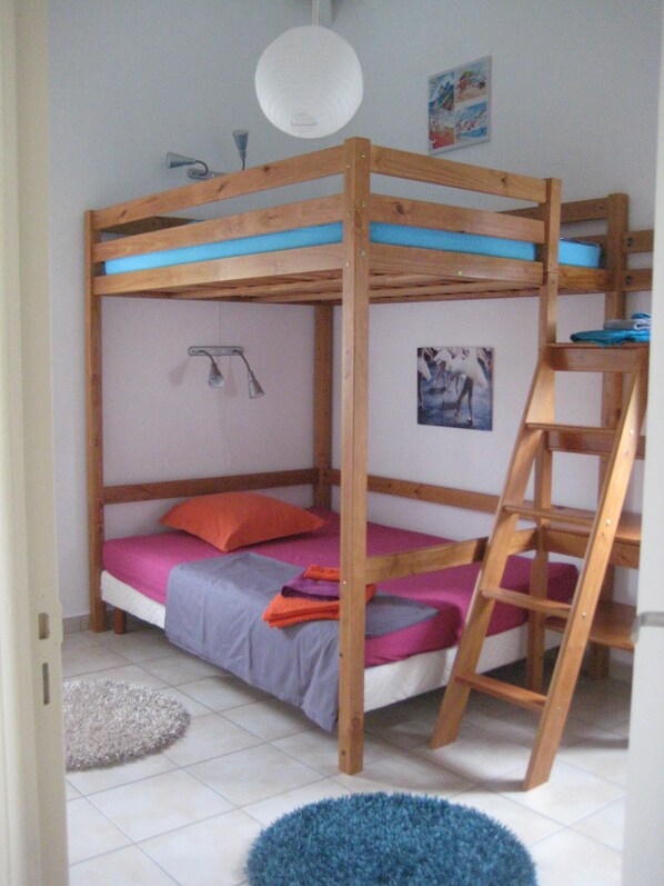 3 bedrooms, iron/ironing board, travel cot, WiFi
