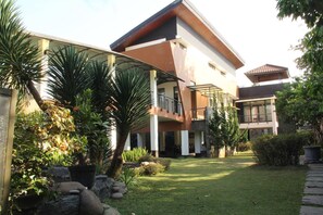 Exterior - Lemon Hotel (Lembang)