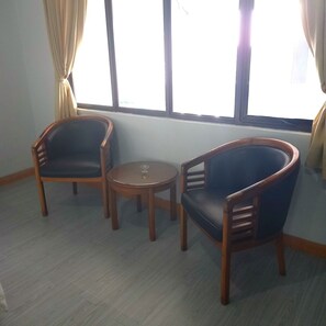 Executive Room | Living area