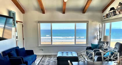Right on the Famous Mission Beach Boardwalk - Best location in Mission Beach