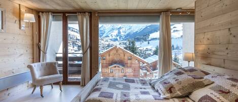 3 habitaciones, wifi gratis y ropa de cama