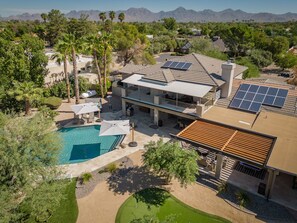 Exterior - SWSS Luxury 7BR Estate | Pool & Hot Tub | Putting Green | Games | Sport Ct coming Sept 1 (Scottsdale)