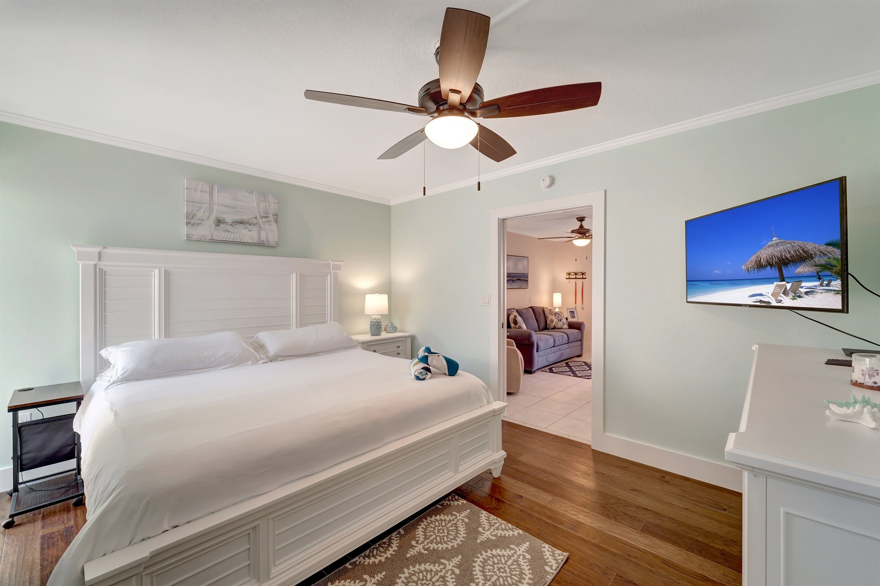 1 bedroom, iron/ironing board, travel cot, free WiFi