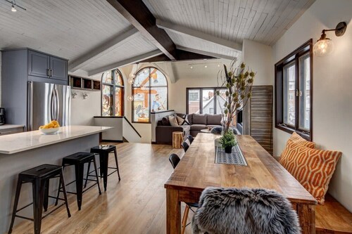 The Motherlode - Condo de montagne moderne 3BR, à 30 secondes de l'ascenseur de la ville et de la rue Main