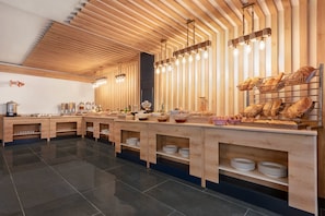 Free daily buffet breakfast - Ramada by Wyndham Sivas (Sivas)