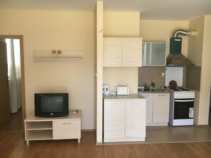 Comfort Apartment, 1 Bedroom | Room amenity