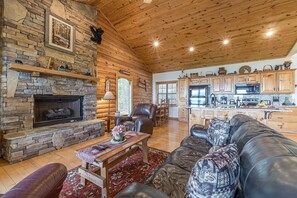 Smart TV, fireplace, DVD player, table football