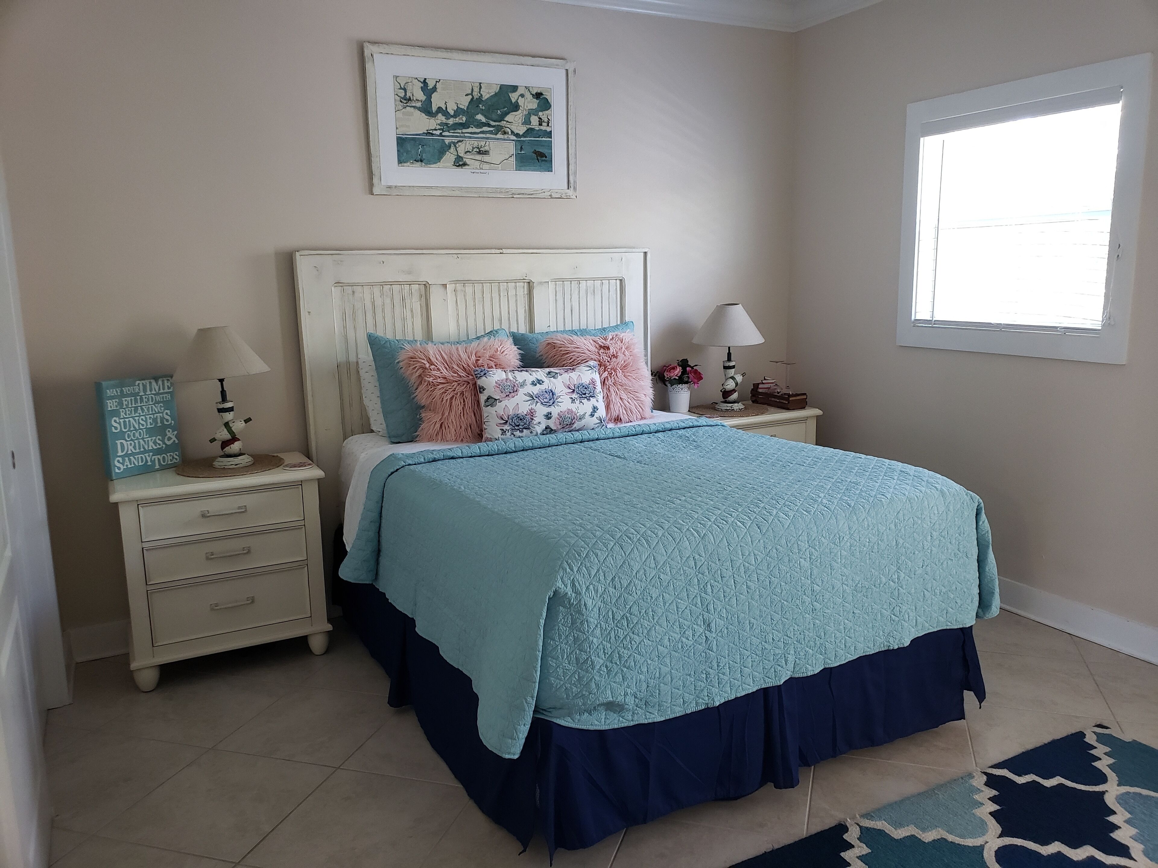 1 chambre, fer et planche à repasser, lit parapluie, Wi-Fi gratuit