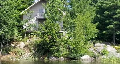 Trout Lake Waterfront Cottage dans la région de Adirondack Park