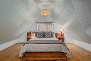 2 bedrooms, iron/ironing board, travel crib, WiFi