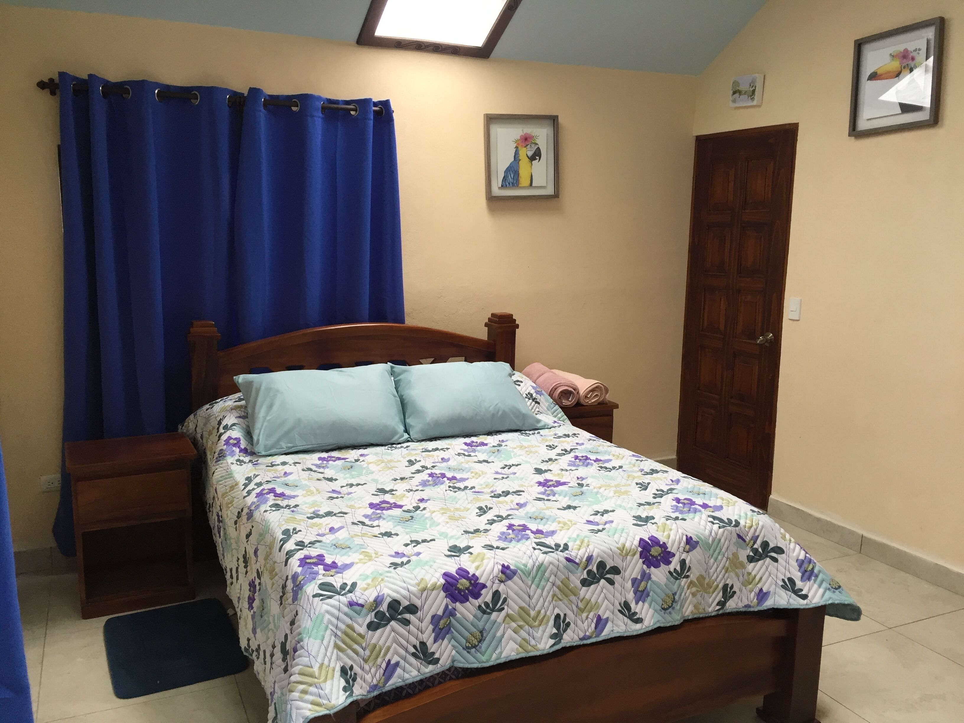 1 bedroom, iron/ironing board, Internet, bed sheets