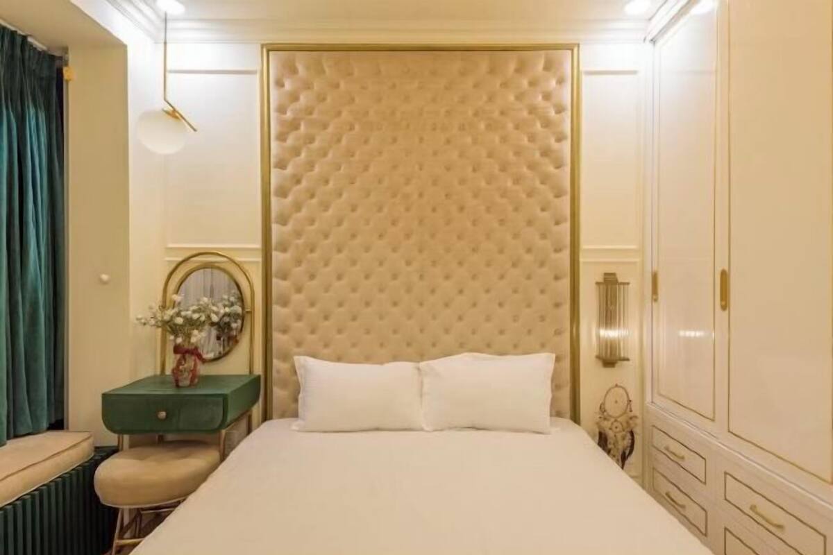 Literie de qualité supérieure, minibar, décoration personnalisée