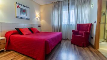 Superior Double Room | Desk, free WiFi, bed sheets